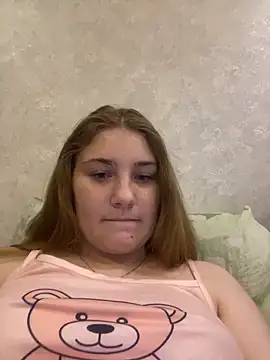 Snapshot of Emily_Sweety__ chatting on October 24, 2025, 5:53 pm Emily Sweety   online show from October 24, 2025, 5:53 pm