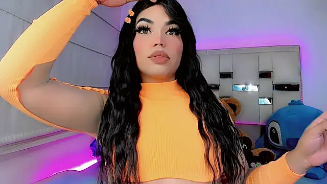 Snapshot of Alannys_xHotx chatting on June 13, 2026, 1:03 am Alannys xHotx online show from June 13, 2026, 1:03 am
