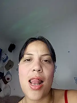 tattyHot95 online show from February 3, 2026, 12:54 pm