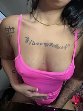 tattyHot95 online show from May 8, 2026, 8:03 pm