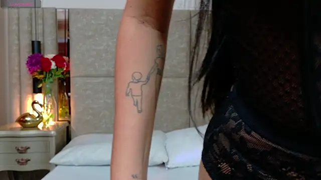 Penelope-Cross online show from February 24, 2026, 2:37 pm