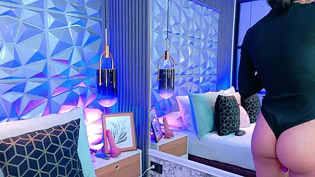 AdelineJhones online show from March 28, 2026, 2:27 pm