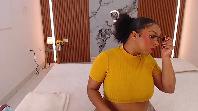 rosselyn  online show from April 9, 2026, 1:05 pm