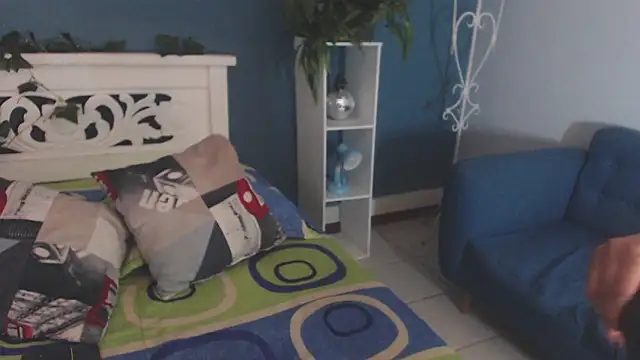 Samantha  Benet online show from March 20, 2026, 8:46 pm