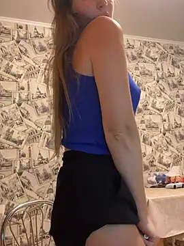 Elina1 online show from July 28, 2026, 7:39 pm