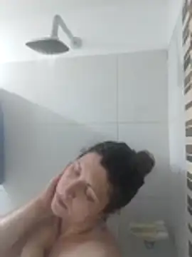 Snapshot of loresexylove chatting on October 31, 2025, 5:25 pm loresexylove online show from October 31, 2025, 5:25 pm