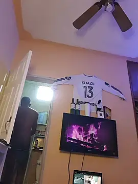 Snapshot of Suamyst_25 chatting on January 16, 2026, 8:35 pm Suamyst 25 online show from January 16, 2026, 8:35 pm