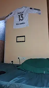 Snapshot of Suamyst_25 chatting on February 12, 2026, 5:52 pm Suamyst 25 online show from February 12, 2026, 5:52 pm