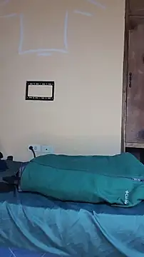 Snapshot of Suamyst_25 chatting on February 18, 2026, 7:21 pm Suamyst 25 online show from February 18, 2026, 7:21 pm