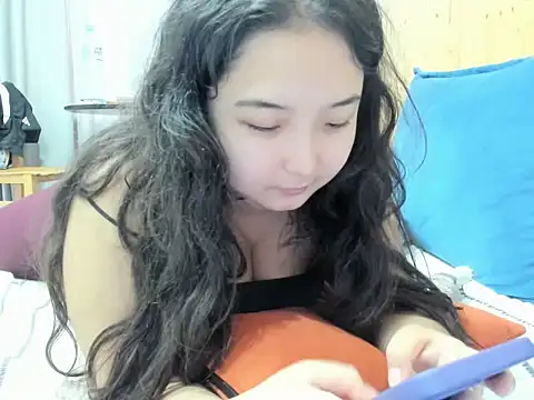 Snapshot of miomyao chatting on October 25, 2025, 12:02 pm miomyao online show from October 25, 2025, 12:02 pm