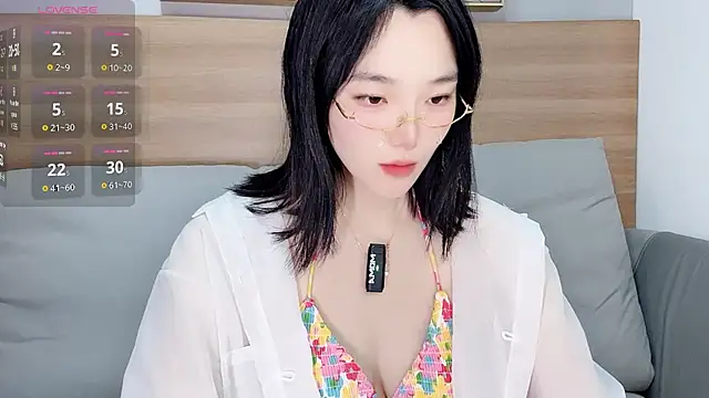 upoo7lt online show from February 22, 2026, 2:02 am