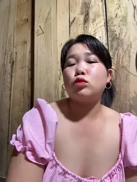 love pusy09 online show from February 25, 2026, 1:10 pm