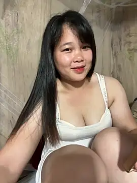 love pusy09 online show from April 2, 2026, 1:53 pm