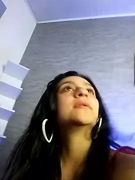 Emmy Palacios online show from January 15, 2026, 4:33 pm