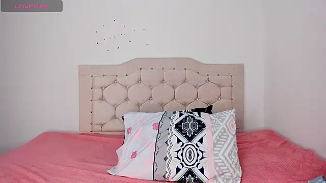 sadie grey online show from October 26, 2025, 4:40 am