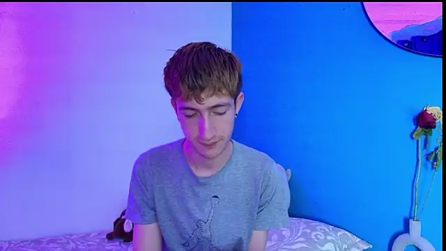 Erick Taylor3 online show from February 17, 2026, 9:32 pm