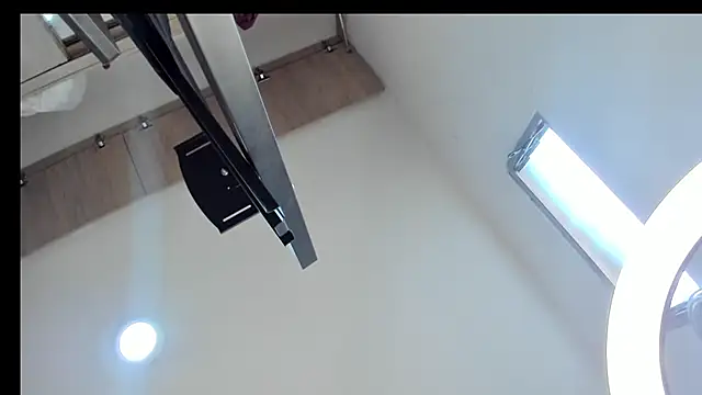 alahia66 online show from March 3, 2026, 2:23 pm