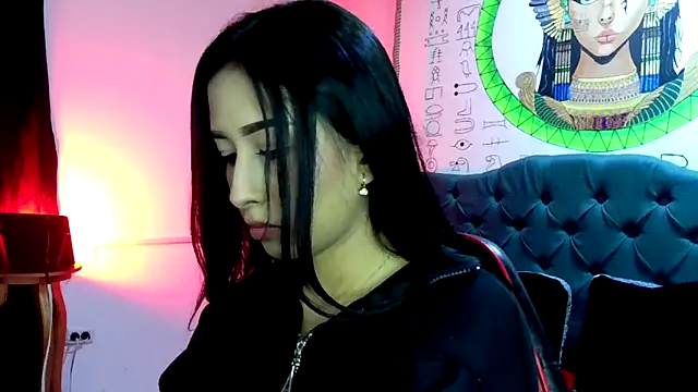 melissa  dolce online show from November 24, 2025, 9:14 pm