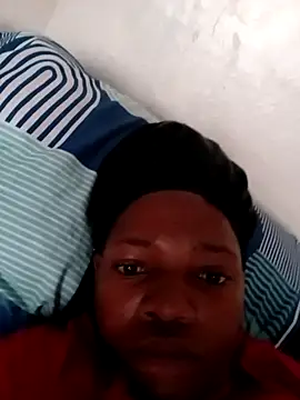 Snapshot of 09slambitch chatting on January 14, 2026, 12:22 pm 09slambitch online show from January 14, 2026, 12:22 pm