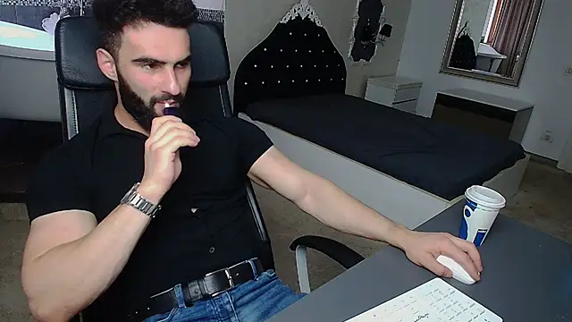MicahLane online show from June 1, 2026, 4:36 am