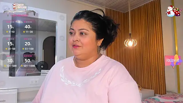 Hanna curvy  online show from December 4, 2025, 11:08 am