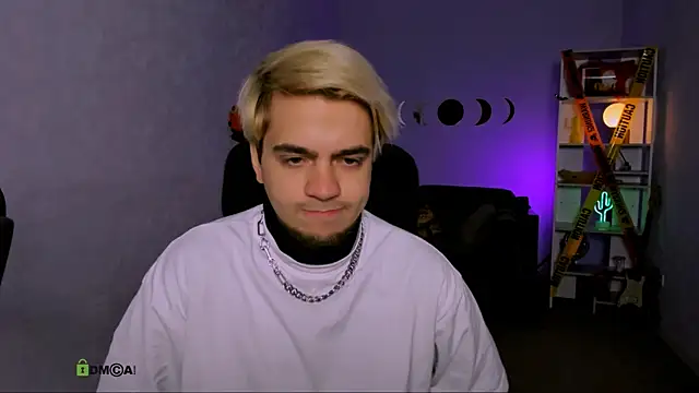 Snapshot of saimon_best chatting on November 3, 2025, 3:13 pm saimon best online show from November 3, 2025, 3:13 pm