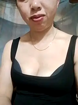 TRIEUTRIEU20 online show from April 4, 2026, 4:26 pm