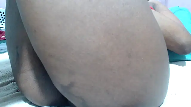 Snapshot of Bracylia chatting on June 25, 2026, 6:45 pm Bracylia online show from June 25, 2026, 6:45 pm