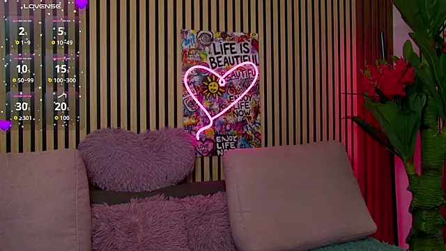 MirunaHaze online show from March 24, 2026, 4:28 am