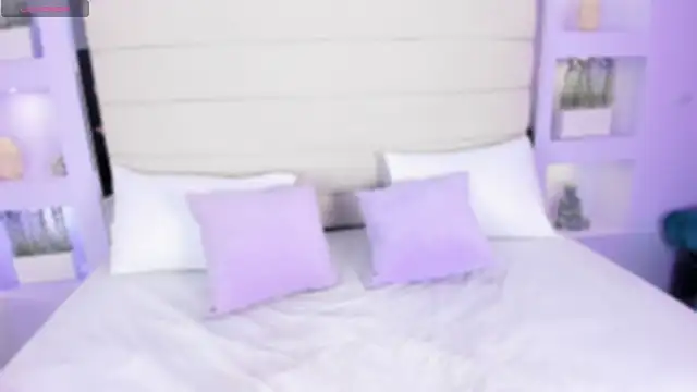 Snapshot of AmyColman_ chatting on February 5, 2026, 12:10 pm AmyColman online show from February 5, 2026, 12:10 pm