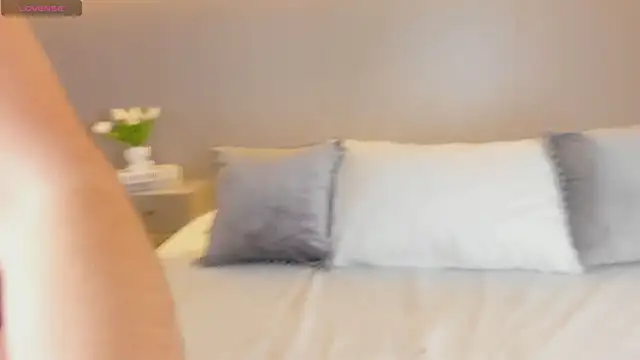 Snapshot of AmyColman_ chatting on February 24, 2026, 12:14 pm AmyColman online show from February 24, 2026, 12:14 pm