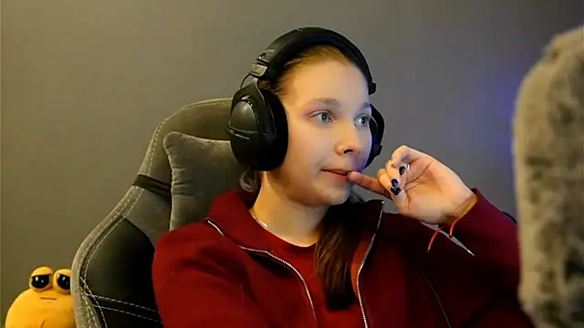 Softixq online show from January 11, 2026, 3:17 pm