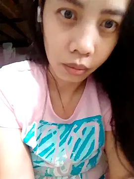 Snapshot of LadyS_005 chatting on October 27, 2025, 1:53 am LadyS 005 online show from October 27, 2025, 1:53 am