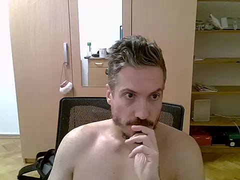 Snapshot of delayclose__ chatting on October 23, 2025, 5:12 pm delayclose   online show from October 23, 2025, 5:12 pm