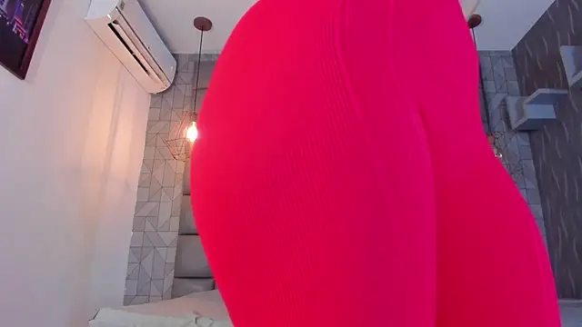 dannavelvet online show from February 14, 2026, 11:51 am