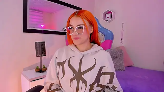 celeste blazze  online show from January 6, 2026, 5:16 pm