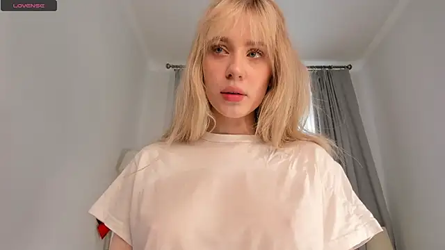 TessaStruble online show from February 27, 2026, 9:31 am