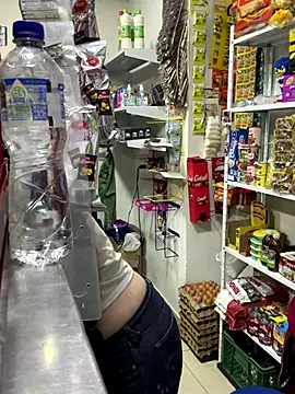 chanelketty online show from December 13, 2025, 11:43 pm