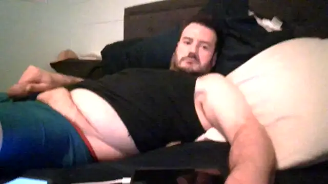 Snapshot of jayjj1983 chatting on October 28, 2025, 8:40 am jayjj1983 online show from October 28, 2025, 8:40 am