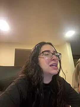 Kloe Novoa online show from March 20, 2026, 1:05 pm