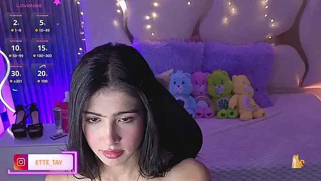 MAIILY TAY online show from January 10, 2026, 11:45 am