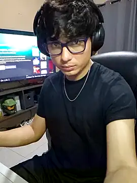 Ais B10 online show from February 16, 2026, 3:24 am