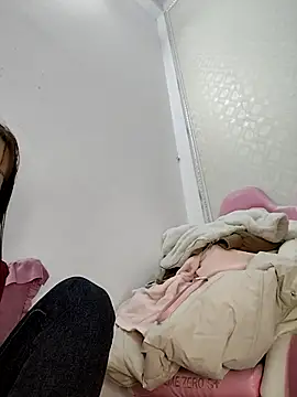 ezabel- online show from December 15, 2025, 1:15 pm