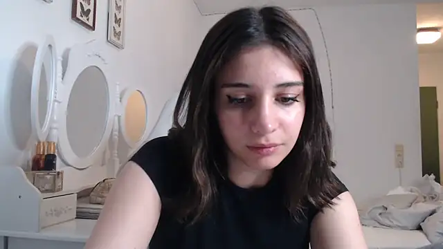 bellefleurrr online show from June 1, 2026, 10:55 pm