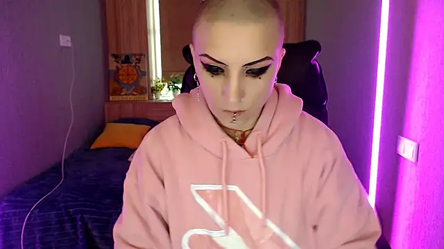 Sweet-n-Strong online show from April 10, 2026, 5:34 am