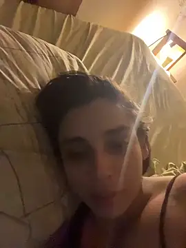 gigi333regi online show from February 21, 2026, 11:44 am