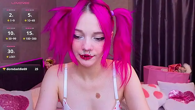 KittieHeart online show from February 27, 2026, 11:27 pm