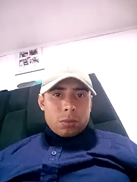 Snapshot of robinhd1234 chatting on February 4, 2026, 12:38 am robinhd1234 online show from February 4, 2026, 12:38 am