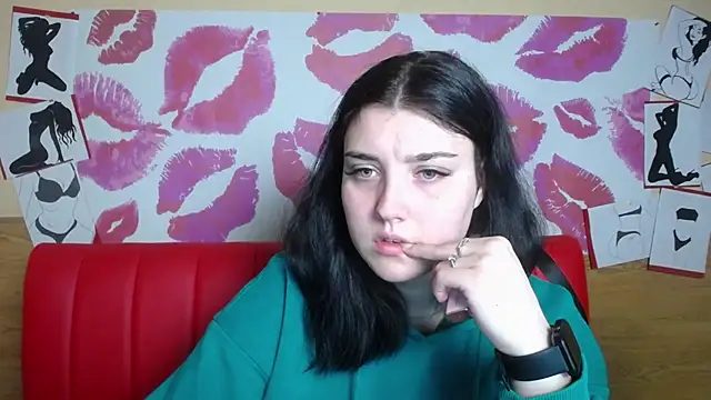 ScarletCargo online show from December 15, 2025, 6:06 am