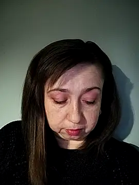 MaryKiki5619 online show from April 15, 2026, 7:10 pm